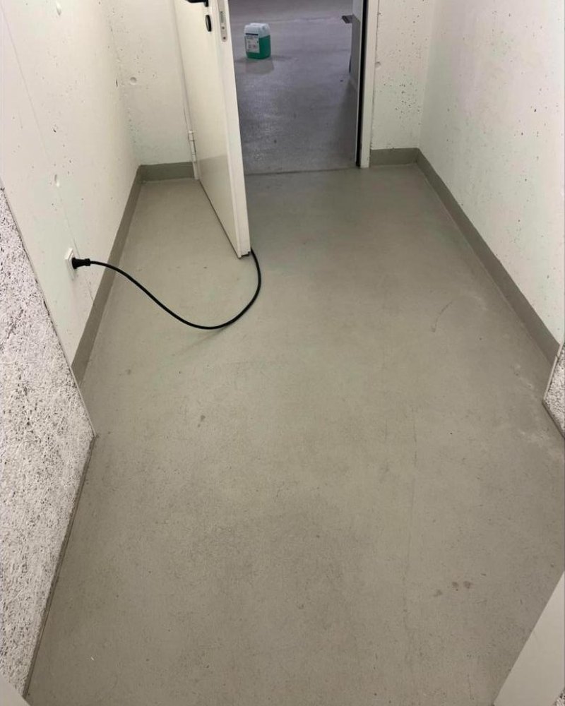 Matter Zugang zur Tiefgarage